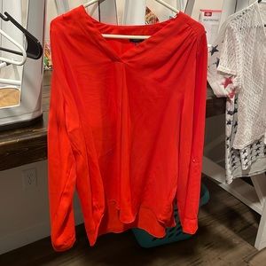 Red 3/4 sleeve top